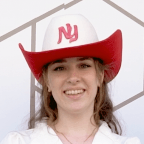 utrender Anastasia Mikusova